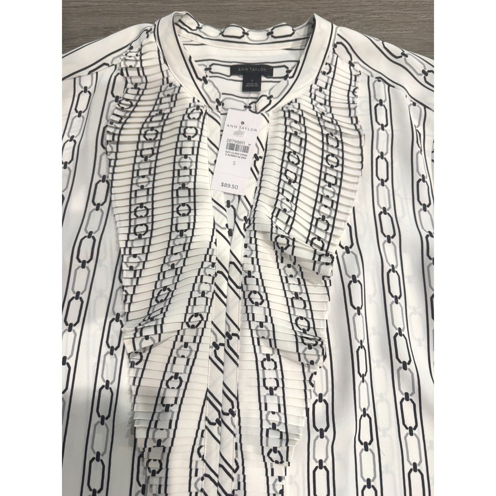 Ann Taylor Chain Link Blouse Cream & Black Size S BNWT - Picture 4 of 4